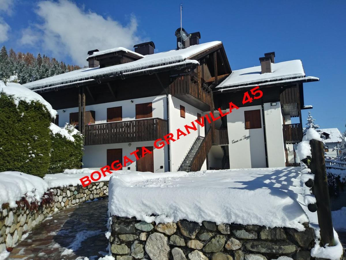 Appartamenti Anna Benedetti Sappada Exteriör bild